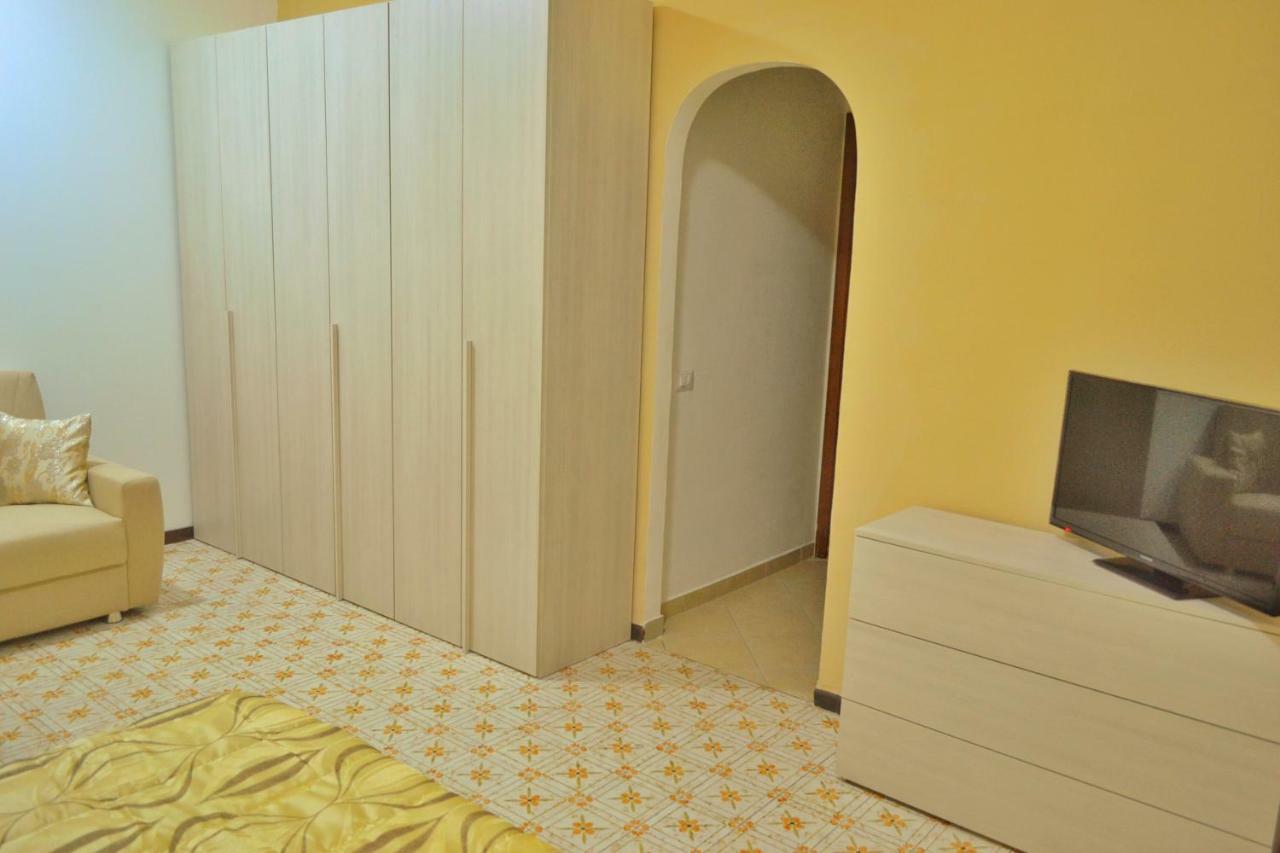 B&B Lungomare Catania Bagian luar foto